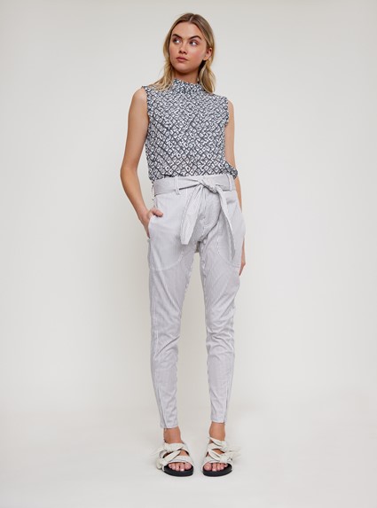 buy the latest Elke Pant online